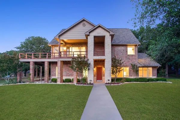 $899,000 | 154 Vista Court, Pottsboro, TX 75076