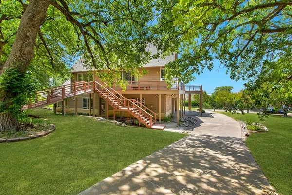 $899,000 | 154 Vista Court, Pottsboro, TX 75076