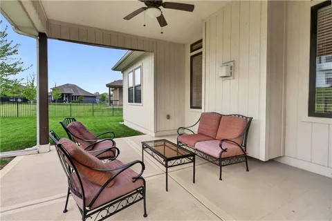 $635,500 | 1309 Northeast Brandywine Road, Lee's Summit, MO 64064