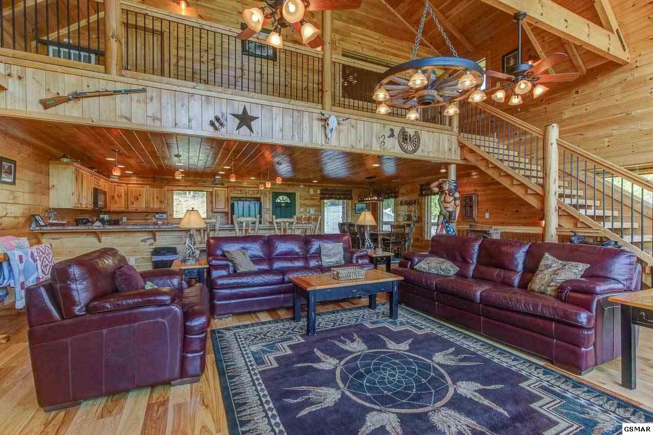 1010 Mathis Hollow Road, Unit CLOUDDANCER Gatlinburg, TN 37738 - Photo 5 of 36 Gallery Image 5