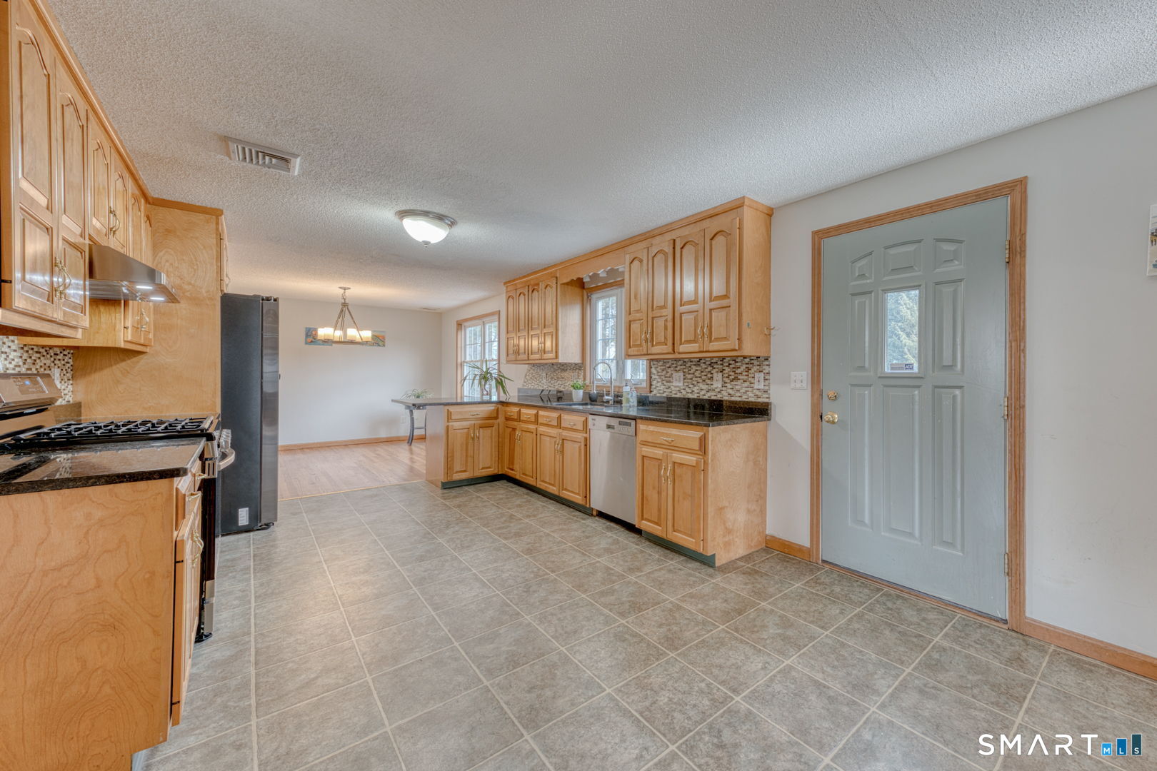 460 Addison Road Glastonbury, CT 06033 - Photo 12 of 38