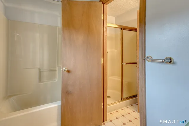 $619,900 | 460 Addison Road, Glastonbury, CT 06033