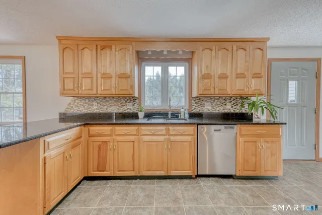 $619,900 | 460 Addison Road, Glastonbury, CT 06033