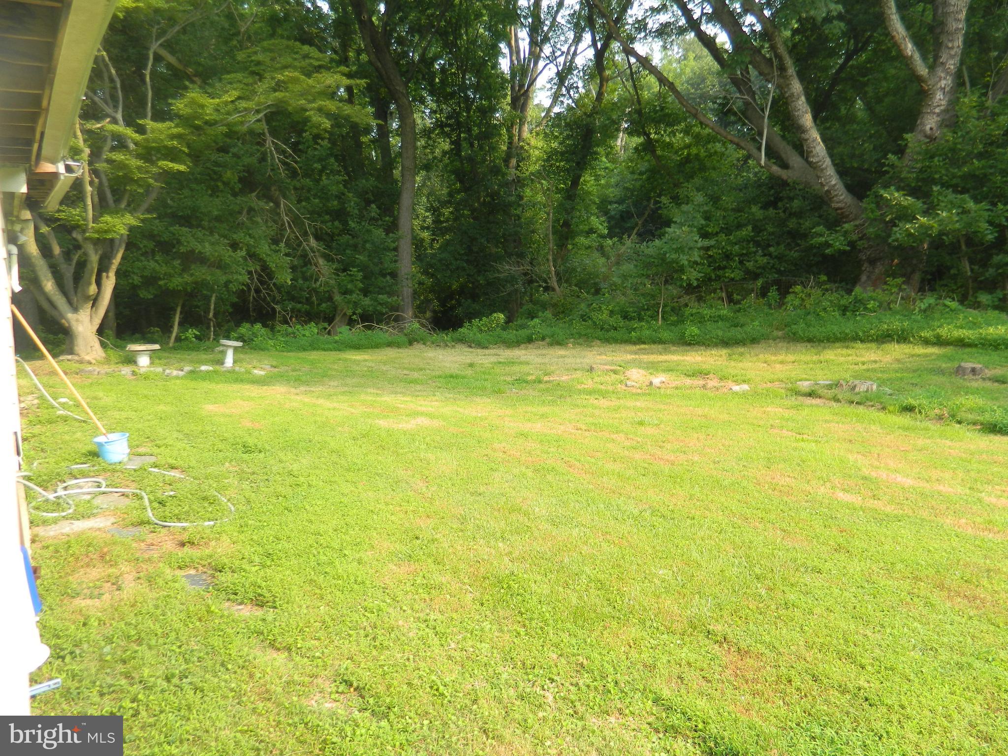 3089 Willits Road Philadelphia, PA 19114 - Photo 3 of 5 Gallery Image 3