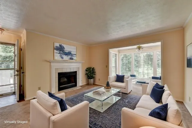 $169,900 | 102 Gettysburg Place, Sandy Springs, GA 30350