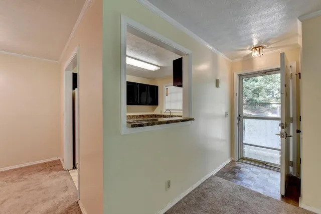 $169,900 | 102 Gettysburg Place, Sandy Springs, GA 30350