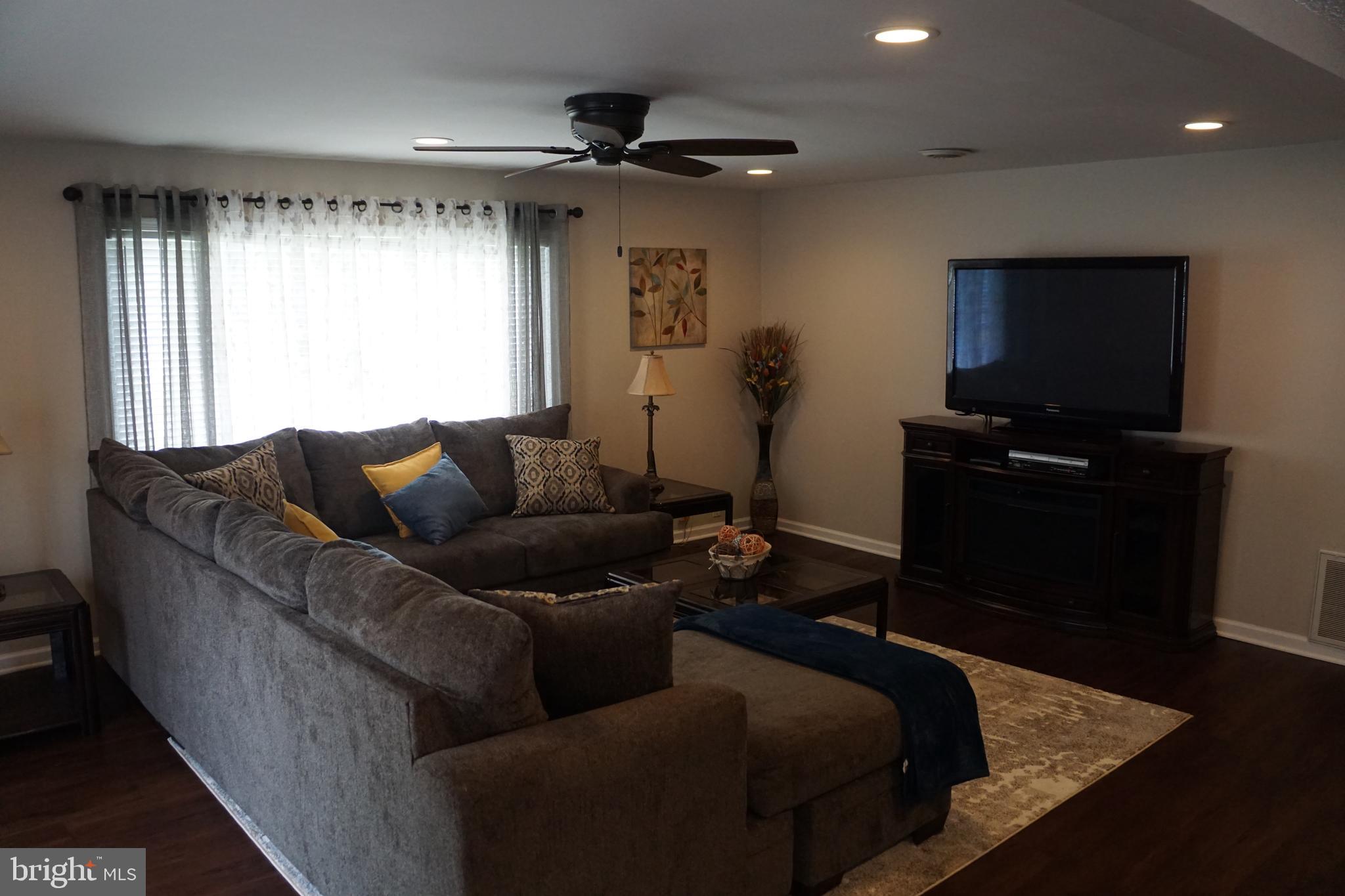 9220 Andover Road Philadelphia, PA 19114 - Photo 12 of 40 Gallery Image 12