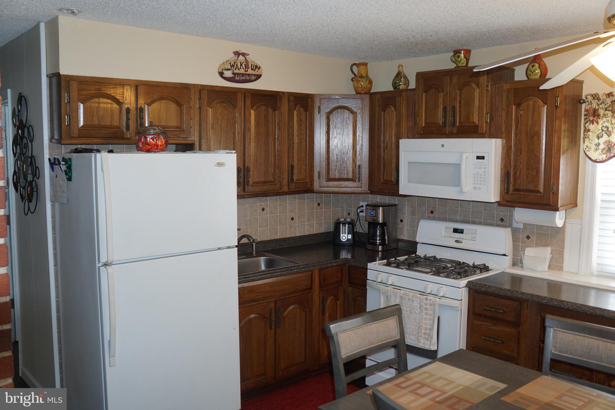 9220 Andover Road Philadelphia, PA 19114 - Photo 17 of 40 Gallery Image 17