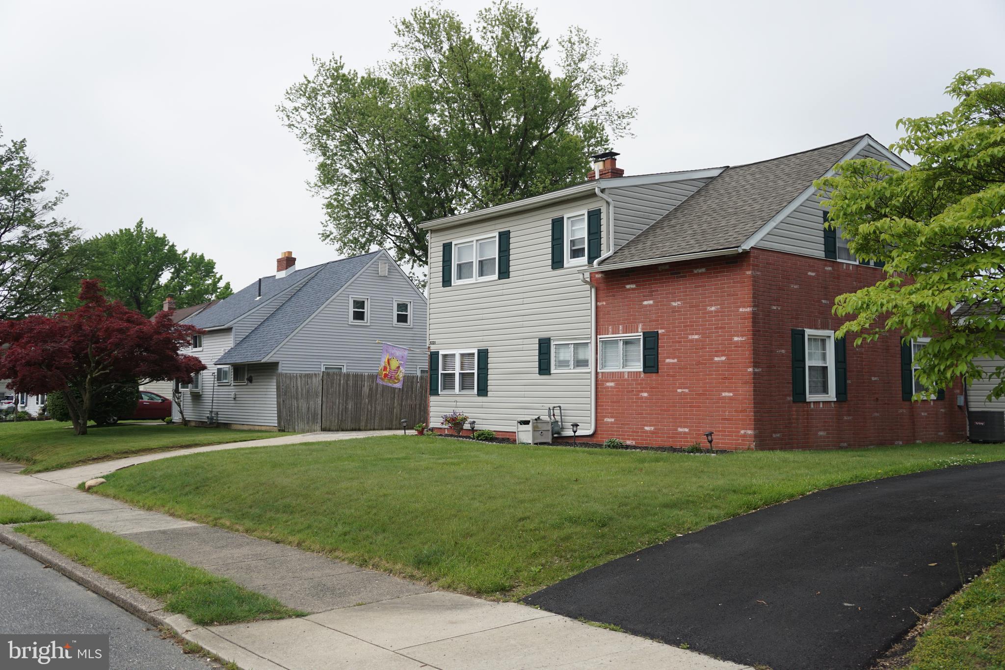 9220 Andover Road Philadelphia, PA 19114 - Photo 4 of 40 Gallery Image 4