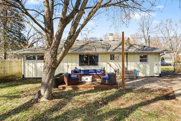 $199,900 | 133 West Hughes Street, Marshall, MI 49068