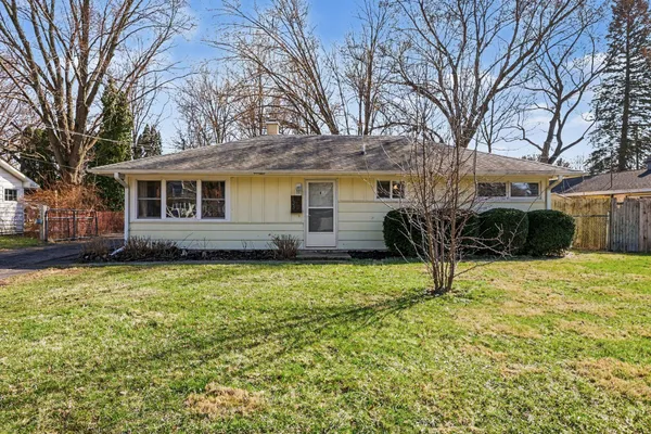 $199,900 | 133 West Hughes Street, Marshall, MI 49068