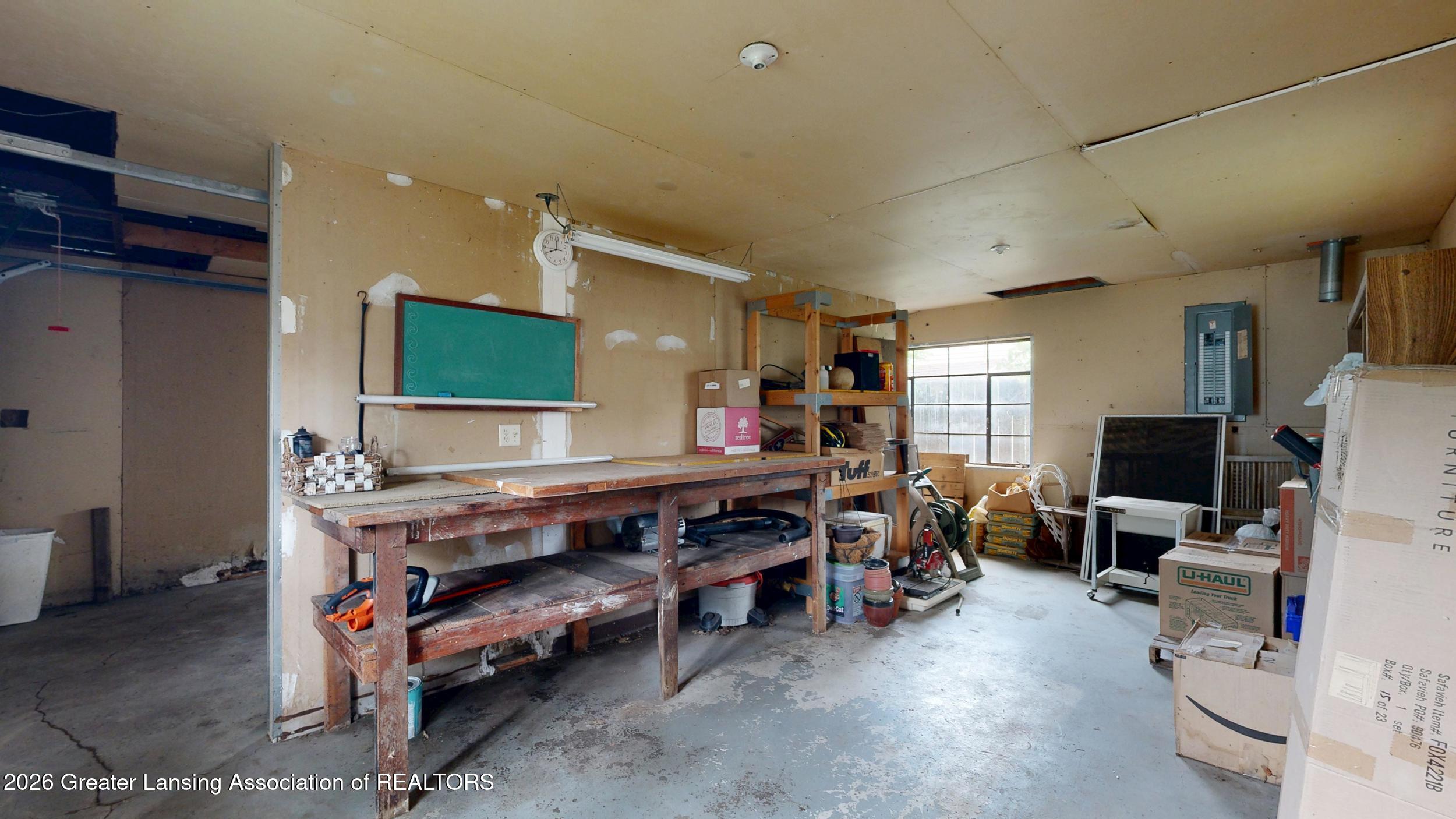 2409 Alpha Street Lansing, MI 48910 - Photo 28 of 46 Workshop