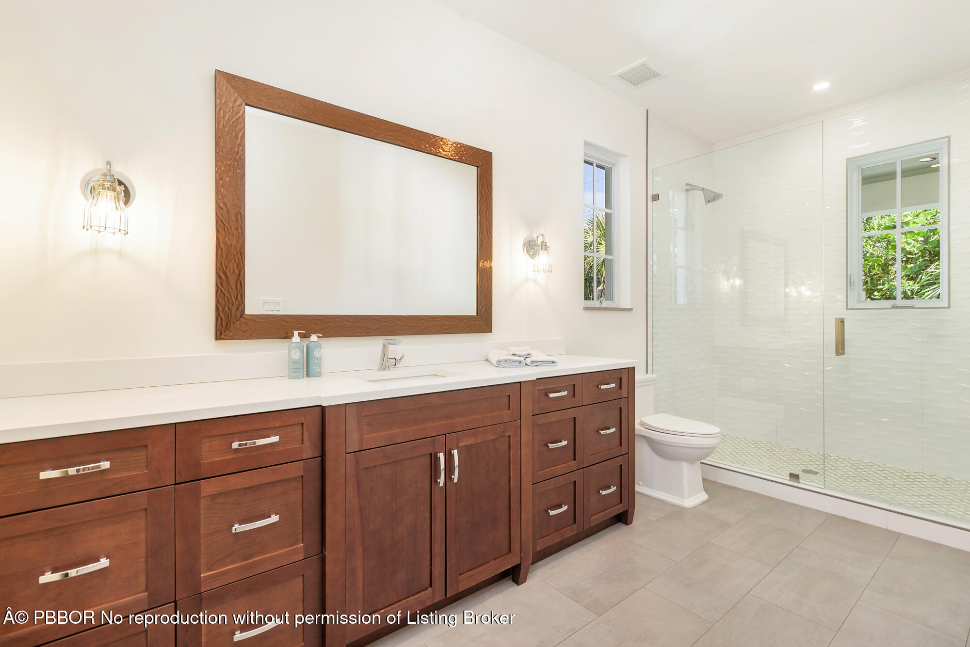245 Edmor Road West Palm Beach, FL 33405 - Photo 24 of 33 low-39