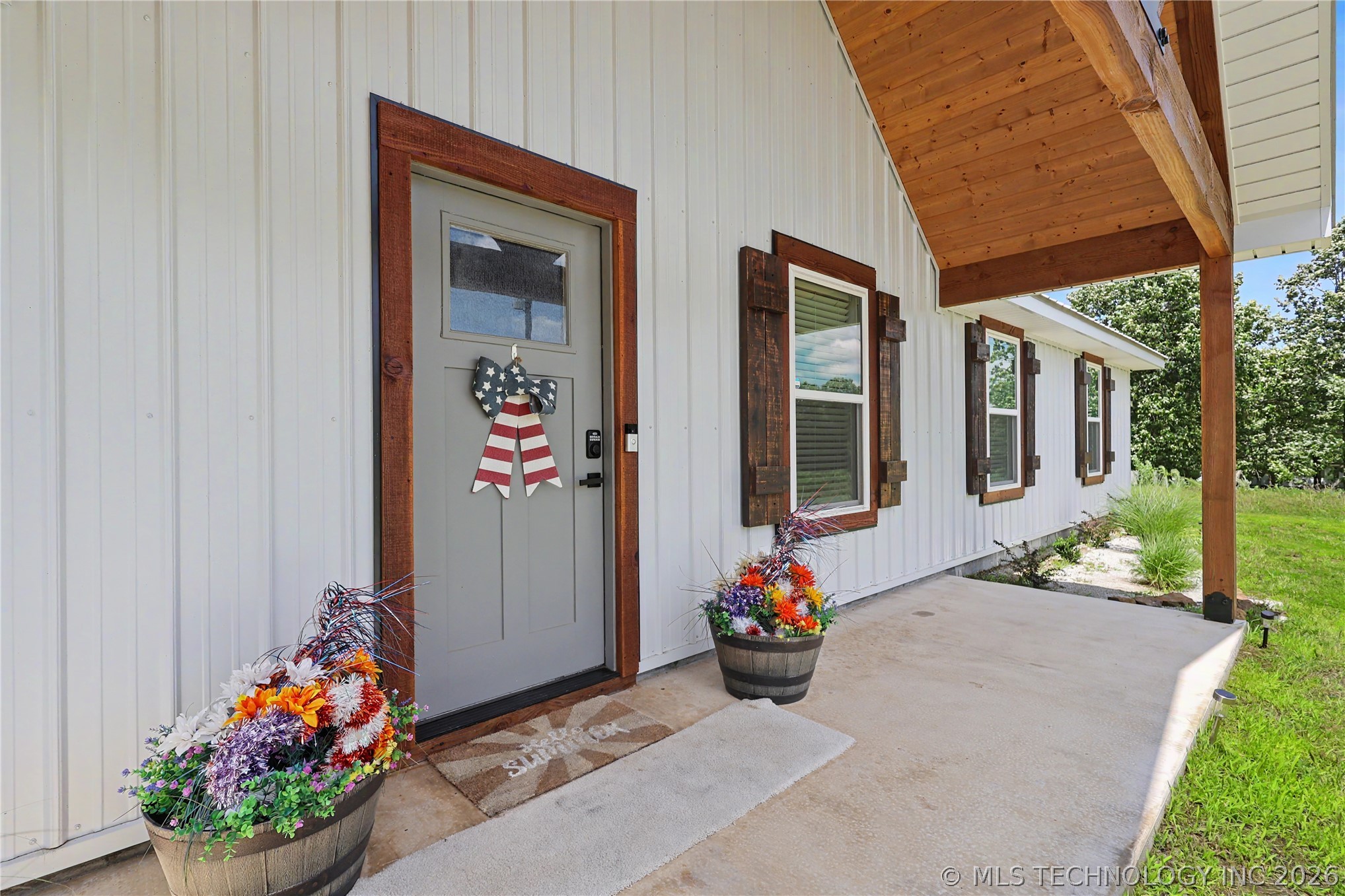 20471 West Chicken Creek Road Cookson, OK 74427 - Photo 4 of 100 Gallery Image 4