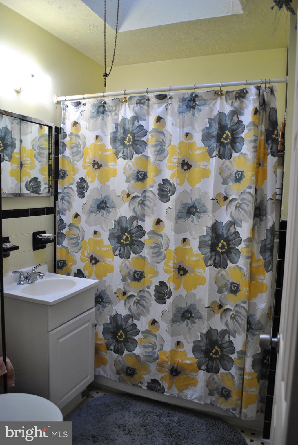 1411 Southampton Road Philadelphia, PA 19116 - Photo 13 of 17 Gallery Image 13