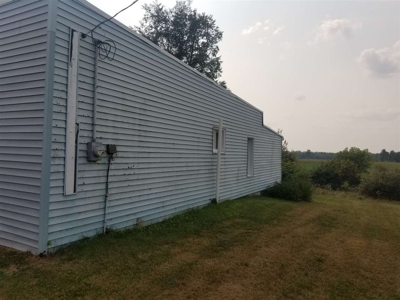 11165 North Wyman Road Blanchard, MI 49310 - Photo 17 of 17 1841480-16.JPG
