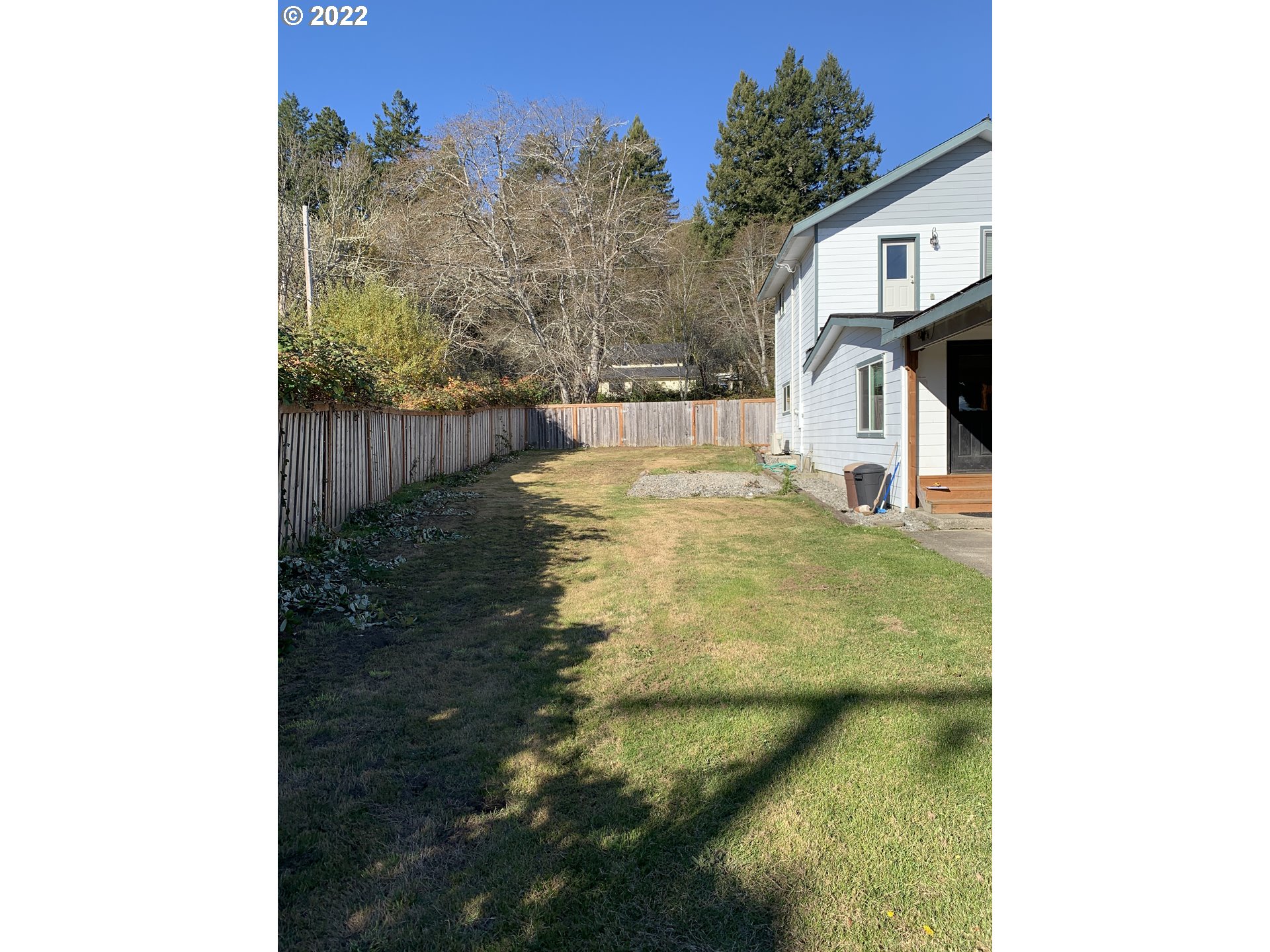 246 Lundeen Road Brookings, OR 97415 - Photo 12 of 24 RV Parking