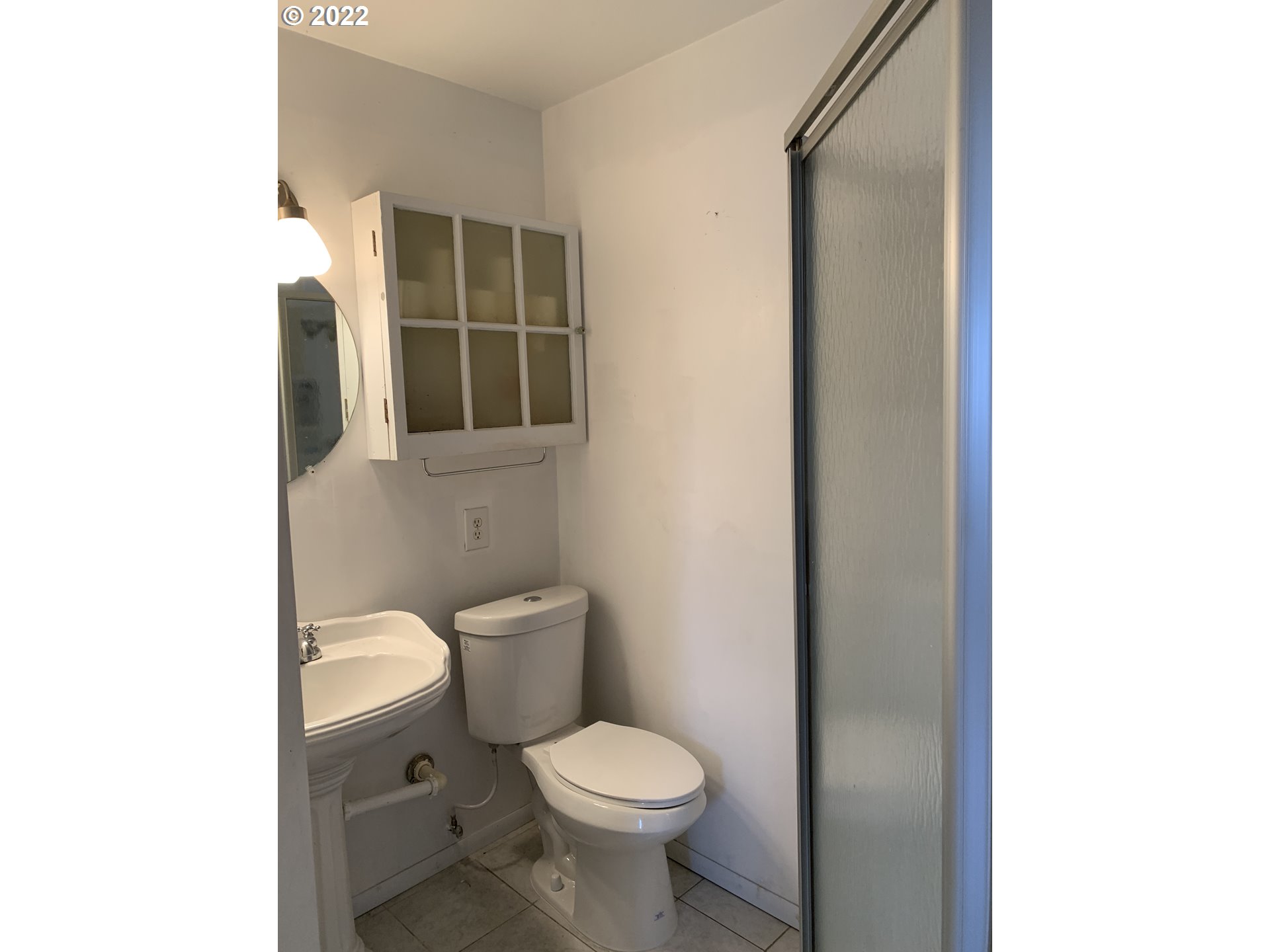 246 Lundeen Road Brookings, OR 97415 - Photo 15 of 24 Bathroom, Attached