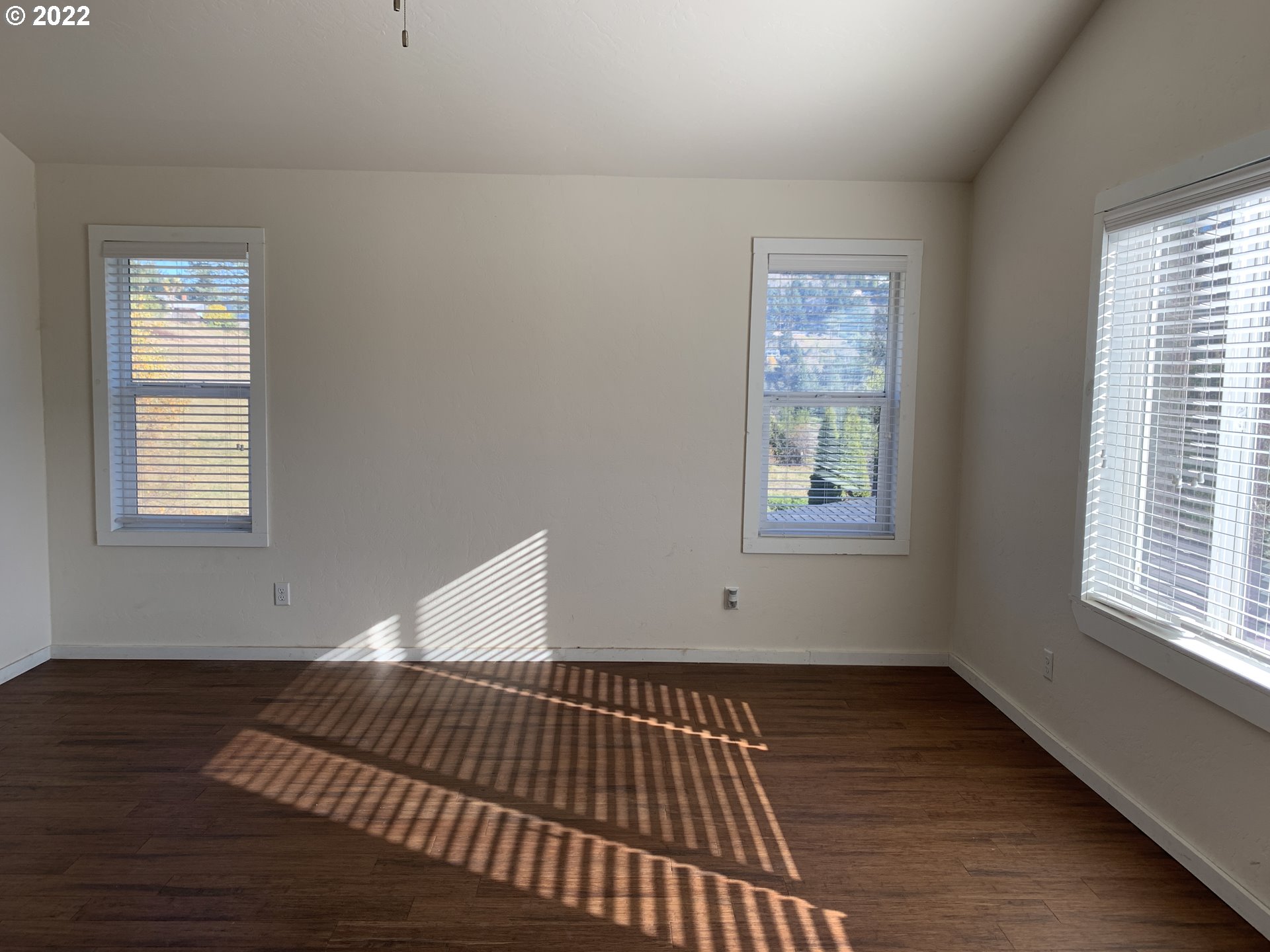 246 Lundeen Road Brookings, OR 97415 - Photo 8 of 24 Bedroom, Primary