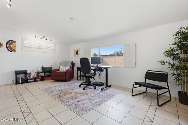 $639,000 | 934 East Berridge Lane, Phoenix, AZ 85014