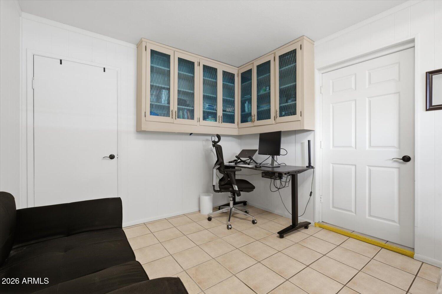 934 East Berridge Lane Phoenix, AZ 85014 - Photo 19 of 29 a view of workspace with windows