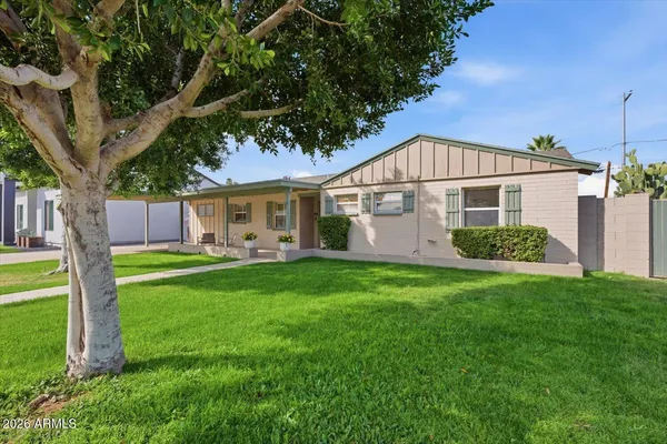 $639,000 | 934 East Berridge Lane, Phoenix, AZ 85014