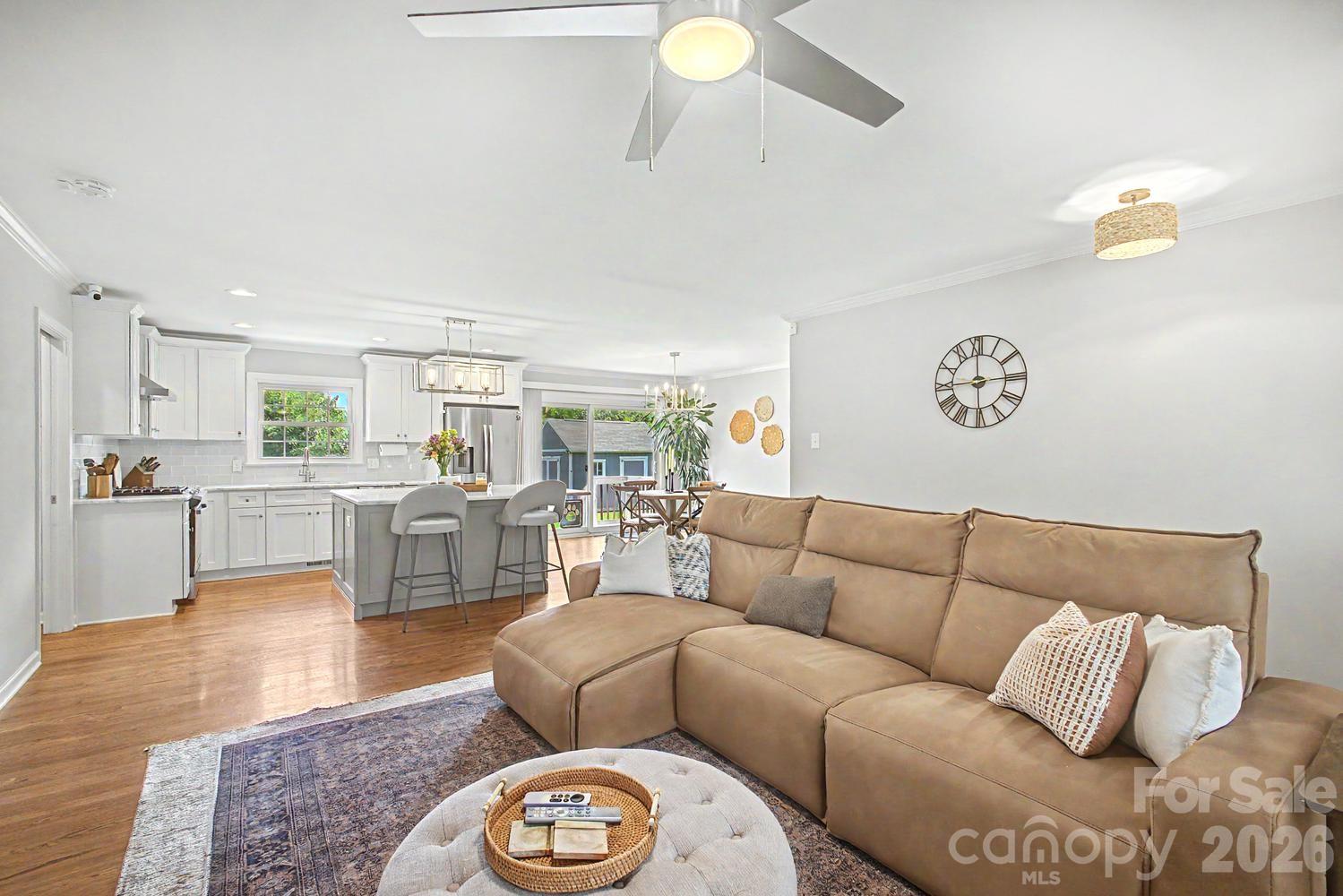3330 Woodleaf Road Charlotte, NC 28205 - Photo 5 of 41 Gallery Image 5