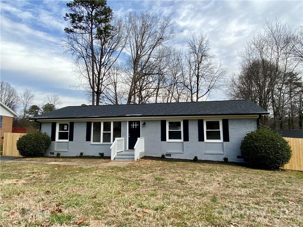 723 Tilden Road Charlotte, NC 28214 - Photo 2 of 20 Gallery Image 2