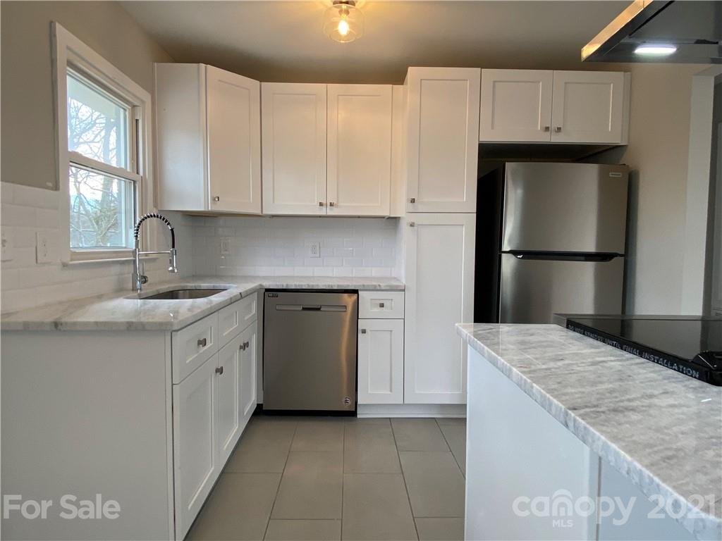 723 Tilden Road Charlotte, NC 28214 - Photo 18 of 20 Gallery Image 18