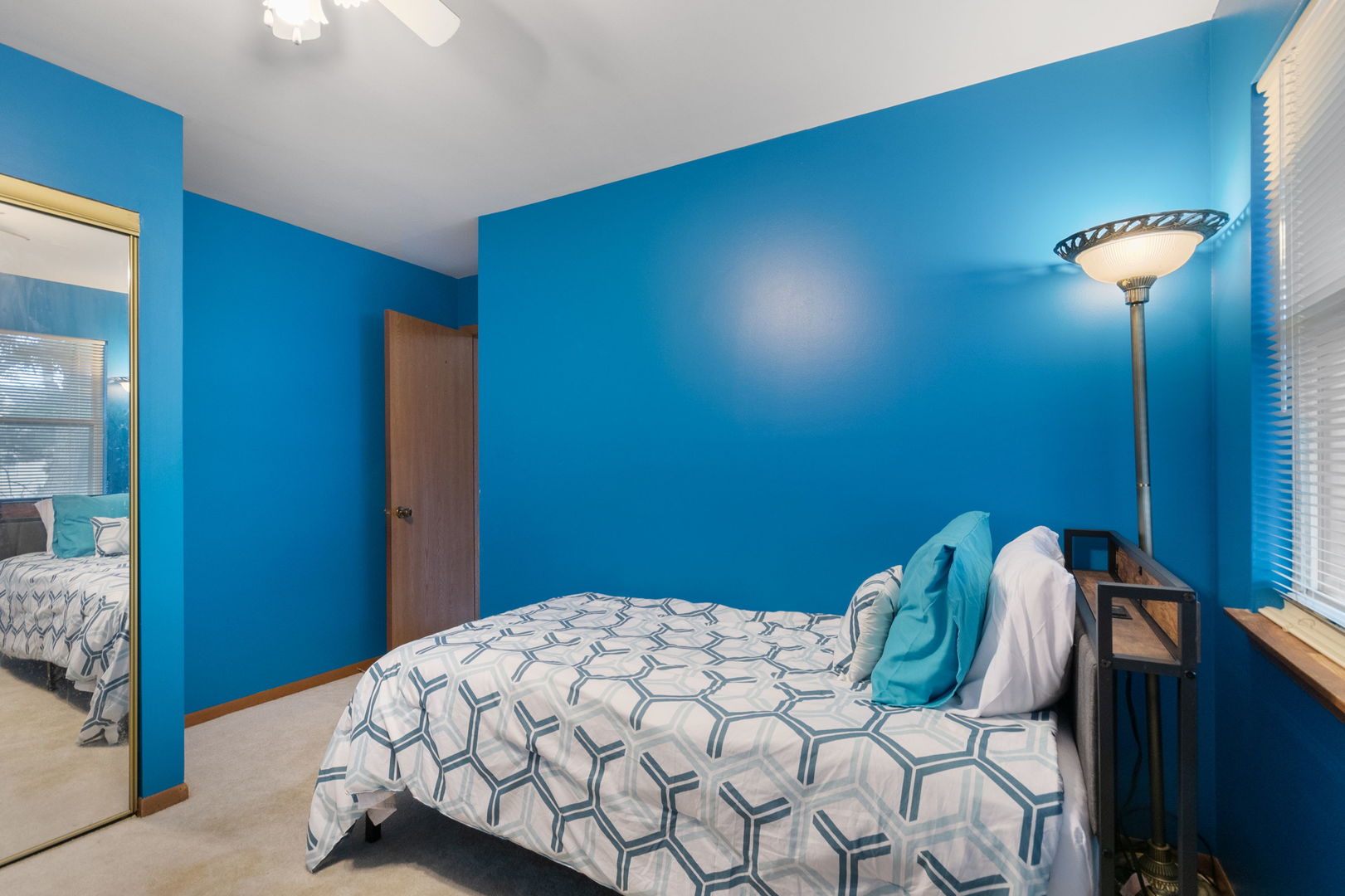 205 Raintree Court Aurora, IL 60504 - Photo 13 of 31 Gallery Image 13