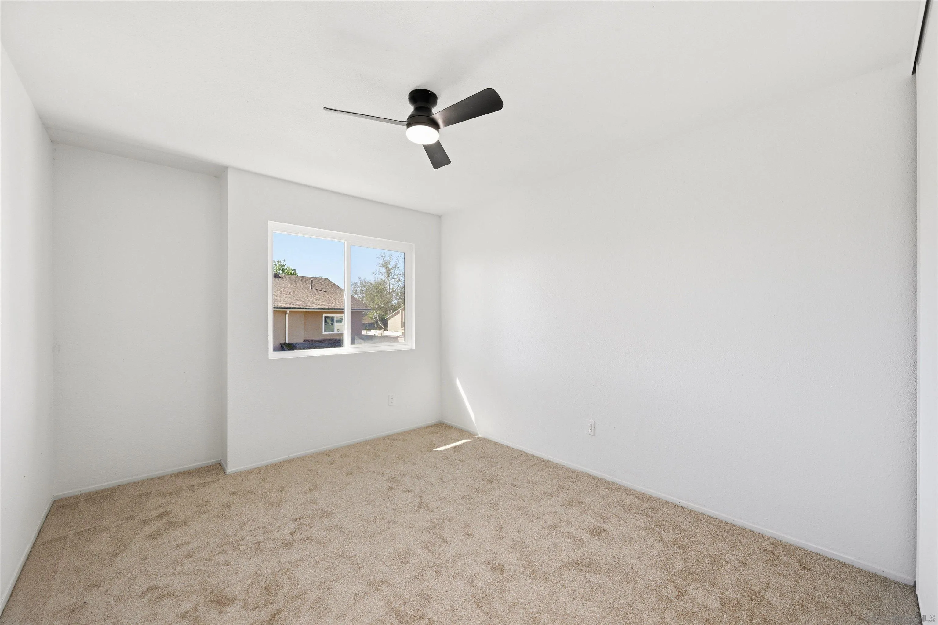 10219 Kerrigan Street Santee, CA 92071 - Photo 12 of 27