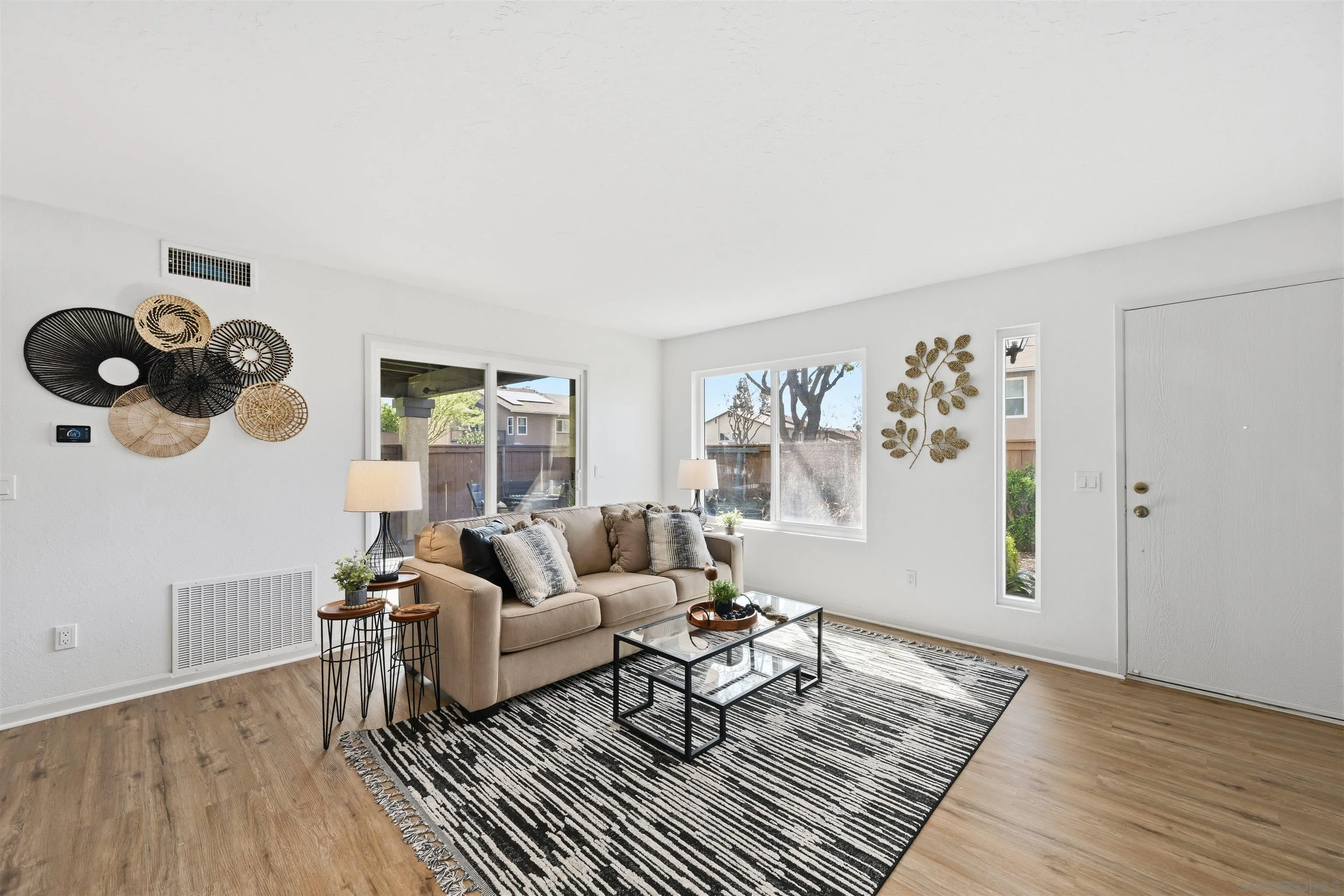 10219 Kerrigan Street Santee, CA 92071 - Photo 3 of 27