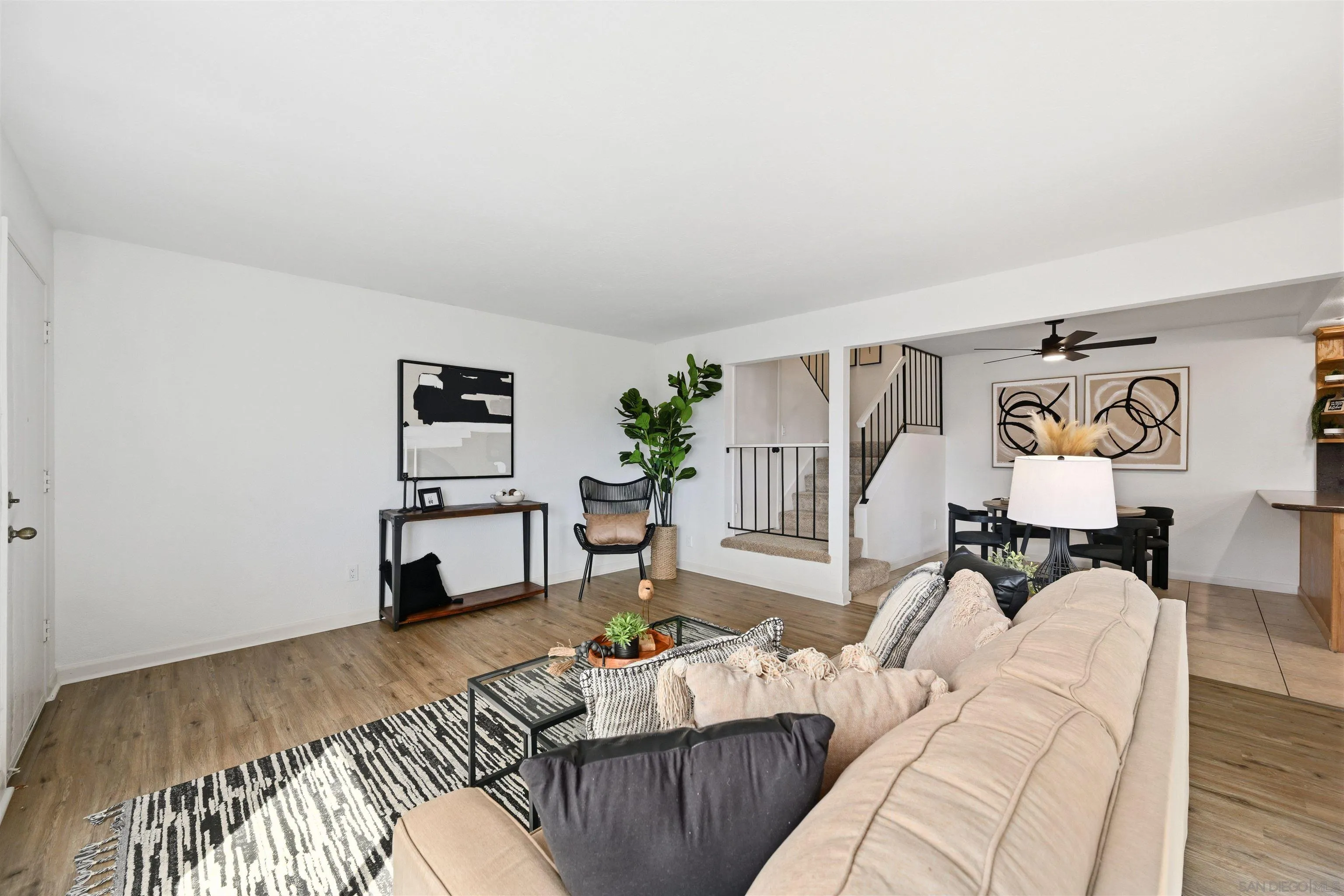 10219 Kerrigan Street Santee, CA 92071 - Photo 5 of 27