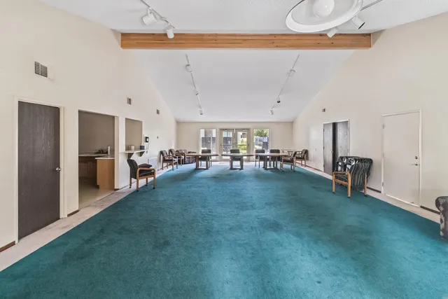 $200,000 | 750 Del Verde Circle, Unit 6, Sacramento, CA 95833