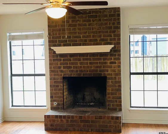 $1,600 | 943 Creekside Drive, Tyler, TX 75703