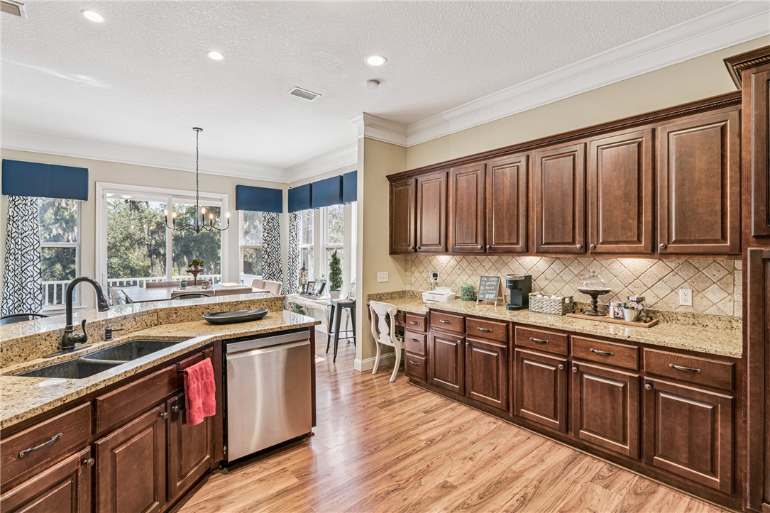 210 Sandpiper Road Brunswick, GA 31523 - Photo 11 of 54