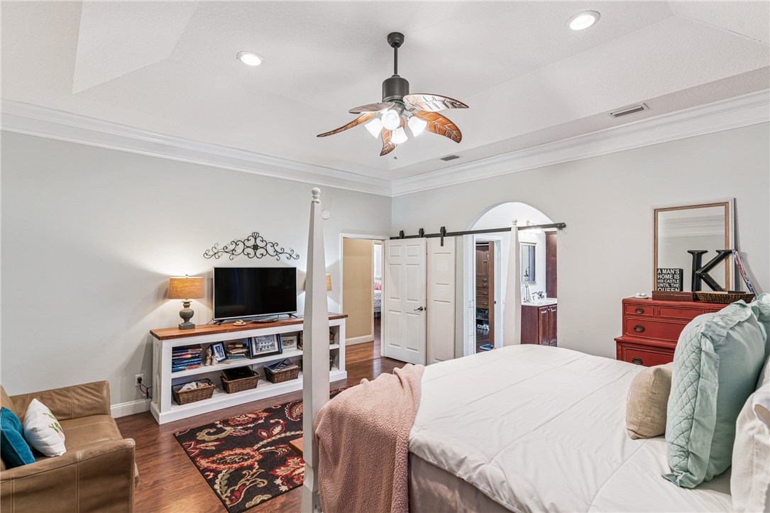 210 Sandpiper Road Brunswick, GA 31523 - Photo 17 of 54 Primary