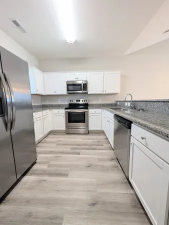 $1,275 | 338 Kiskadee Loop, Unit L, Conway, SC 29526