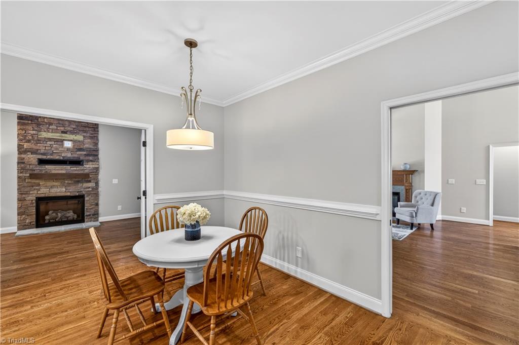 5414 Rambling Road Greensboro, NC 27409 - Photo 13 of 37