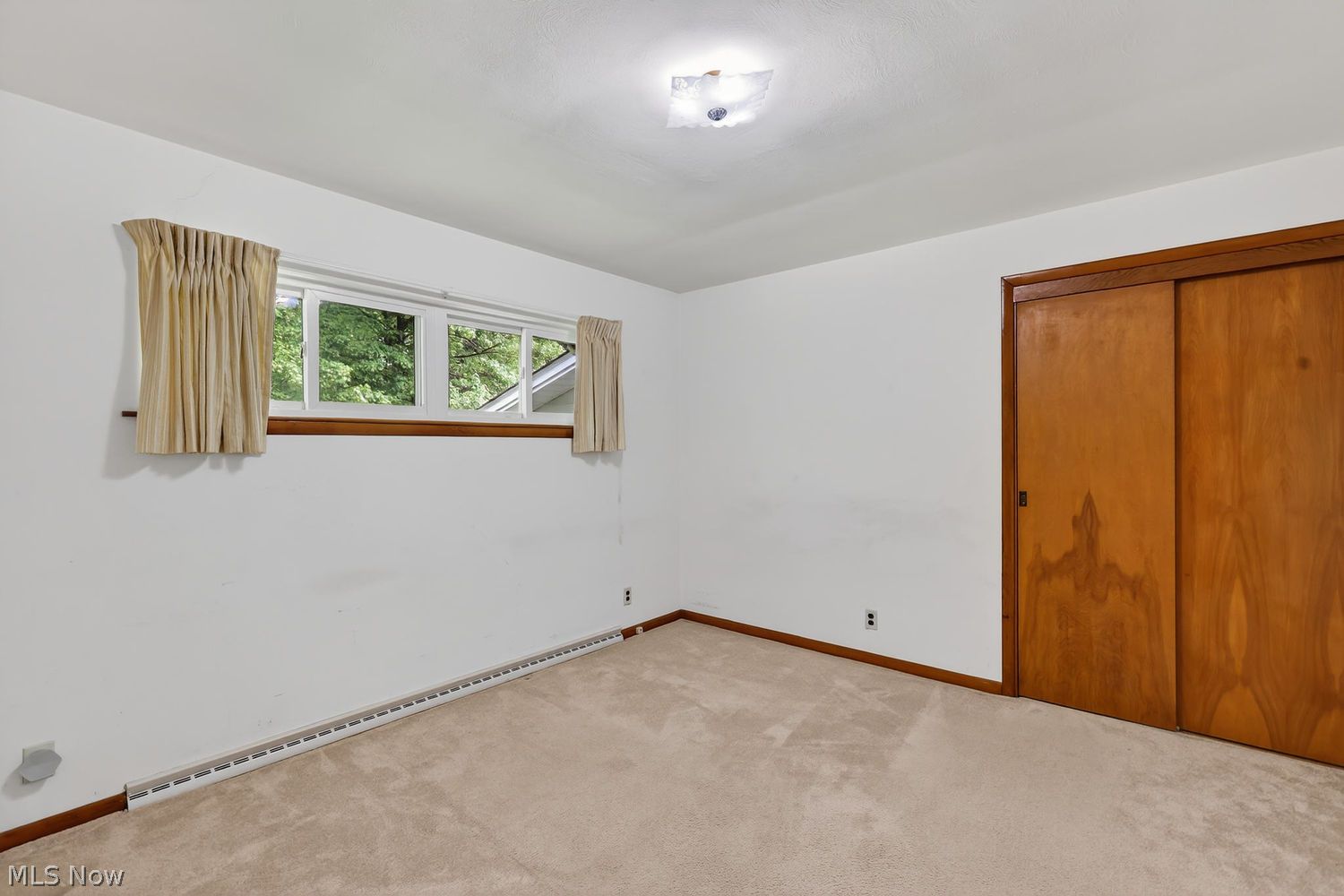 5701 Herbert Road Canfield, OH 44406 - Photo 14 of 36