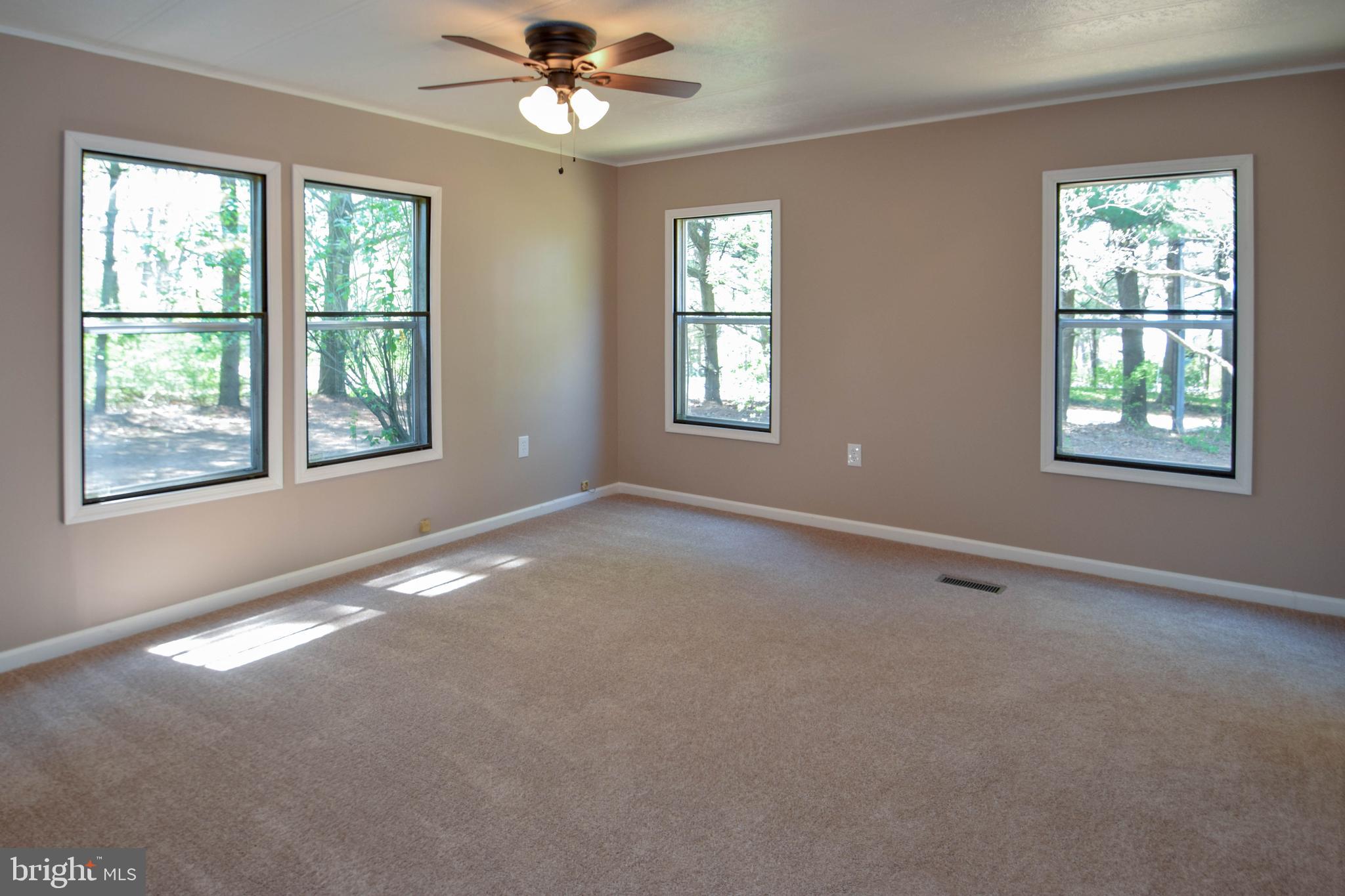 64 Gemmill Road Delta, PA 17314 - Photo 24 of 44 Spacious master bedroom