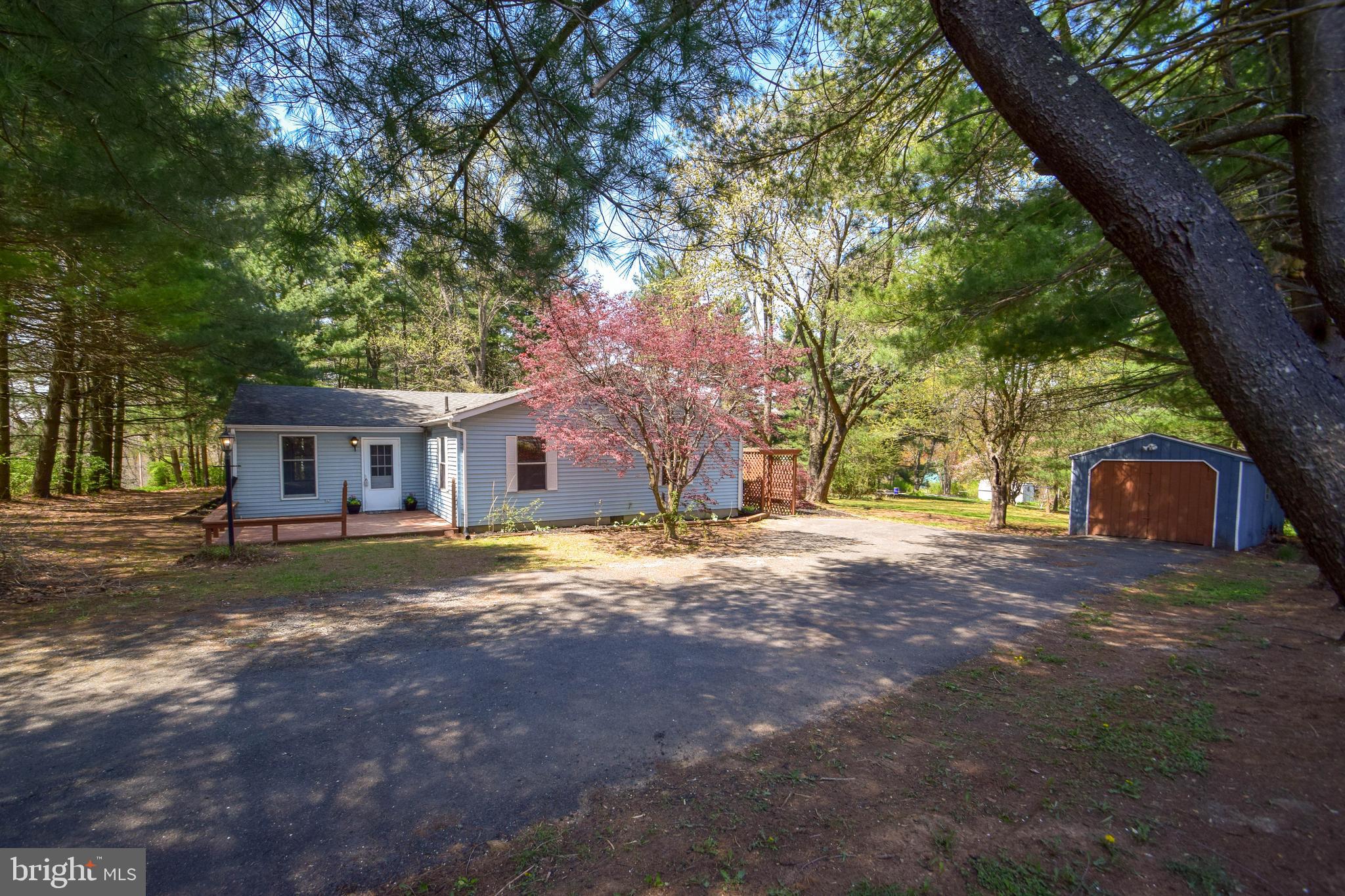 64 Gemmill Road Delta, PA 17314 - Photo 7 of 44 One Car Detached Garage