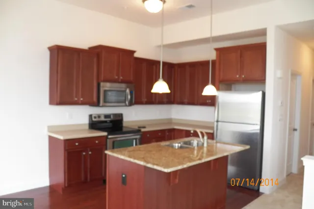 $1,595 | 782 Fawn Lane, Hummelstown, PA 17036