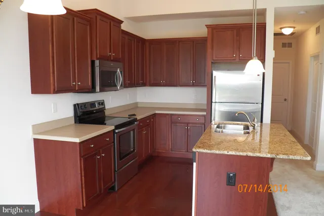 $1,595 | 782 Fawn Lane, Hummelstown, PA 17036