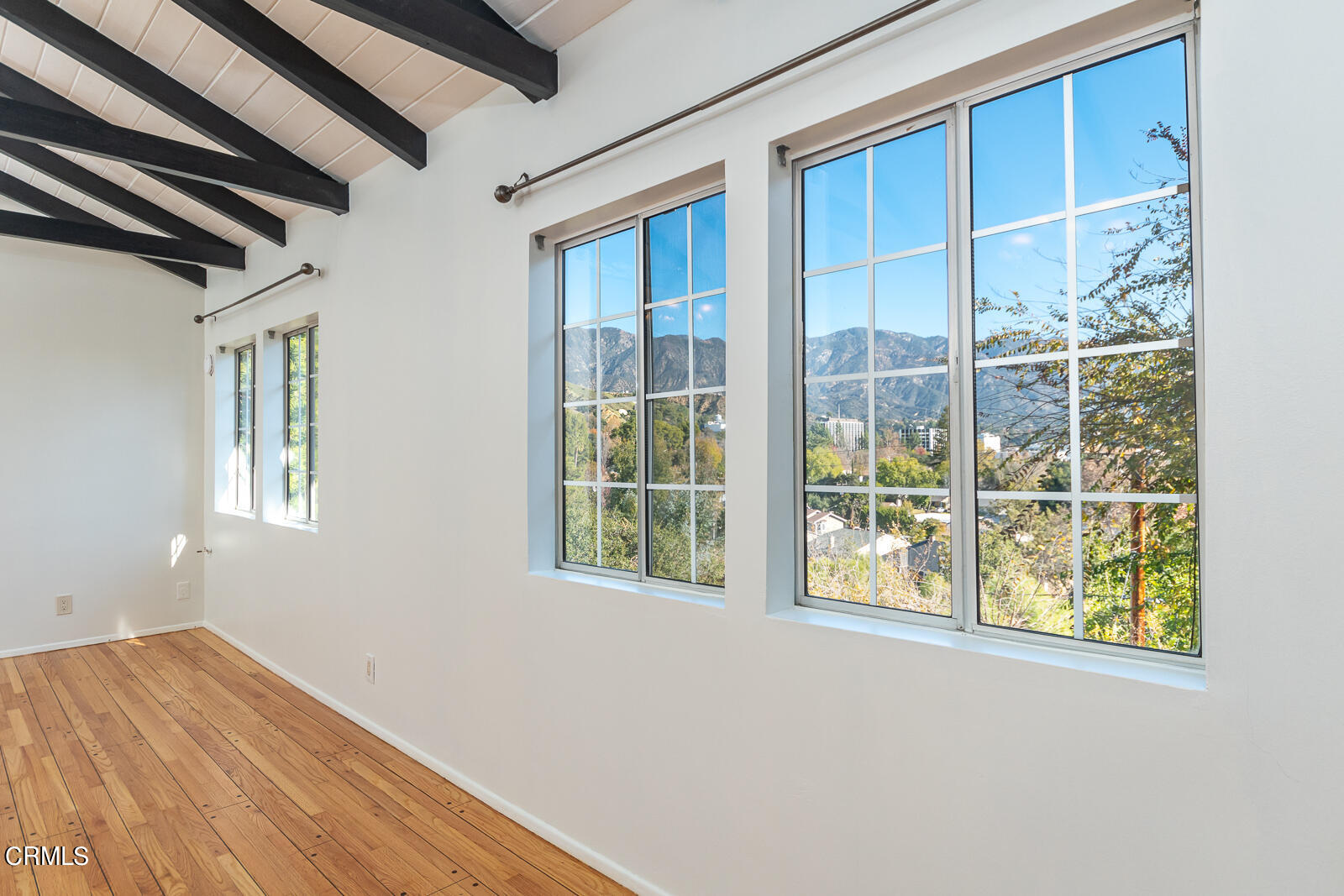 4516 Daleridge Road La Canada Flintridge, CA 91011 - Photo 5 of 22 a view of an empty room with a window