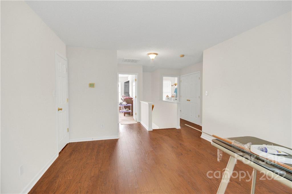 9030 Hedge Maple Road Charlotte, NC 28269 - Photo 18 of 23