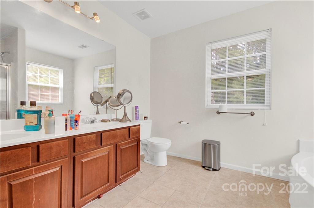 9030 Hedge Maple Road Charlotte, NC 28269 - Photo 21 of 23