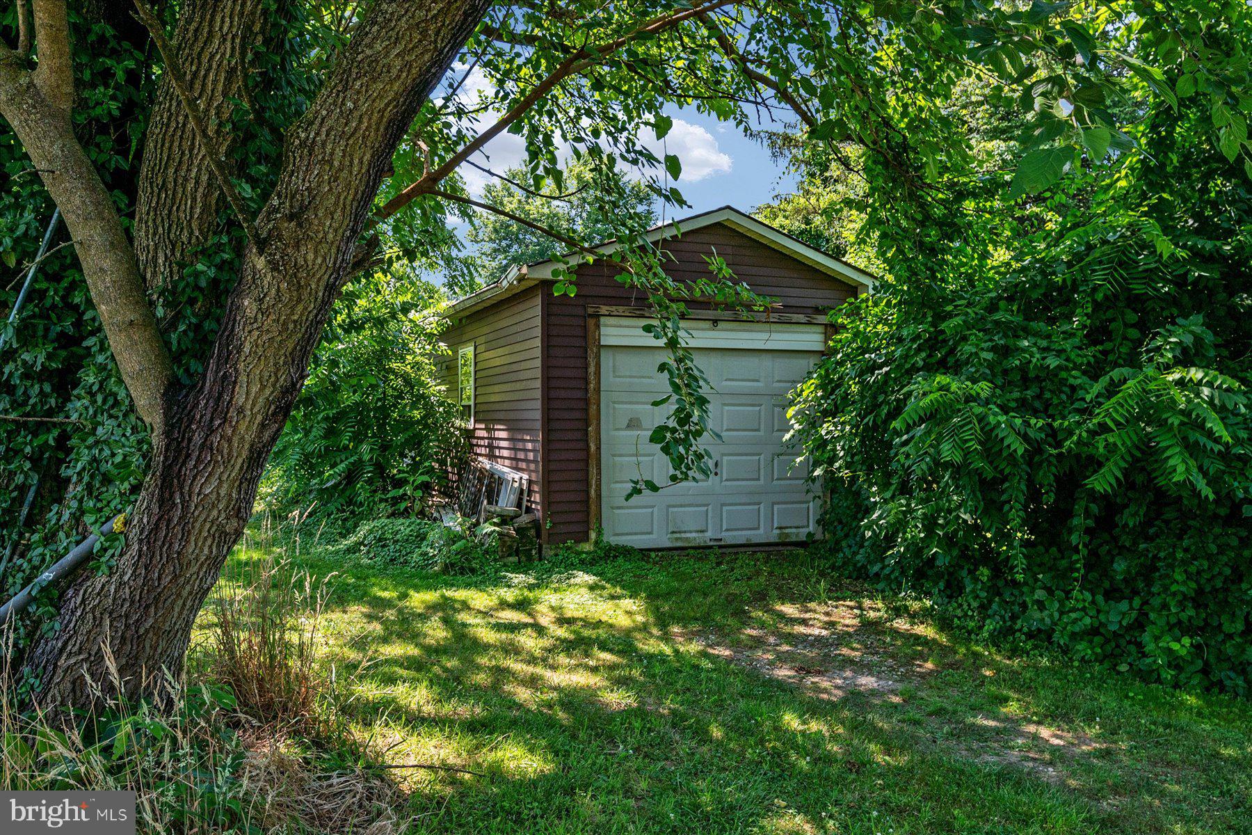 9921 Bird River Road Middle River, MD 21220 - Photo 6 of 23