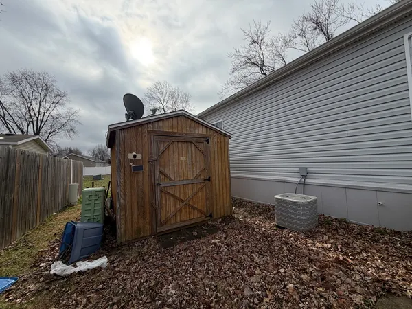 $82,900 | 1867 Liberty Avenue, Urbana, IL 61802
