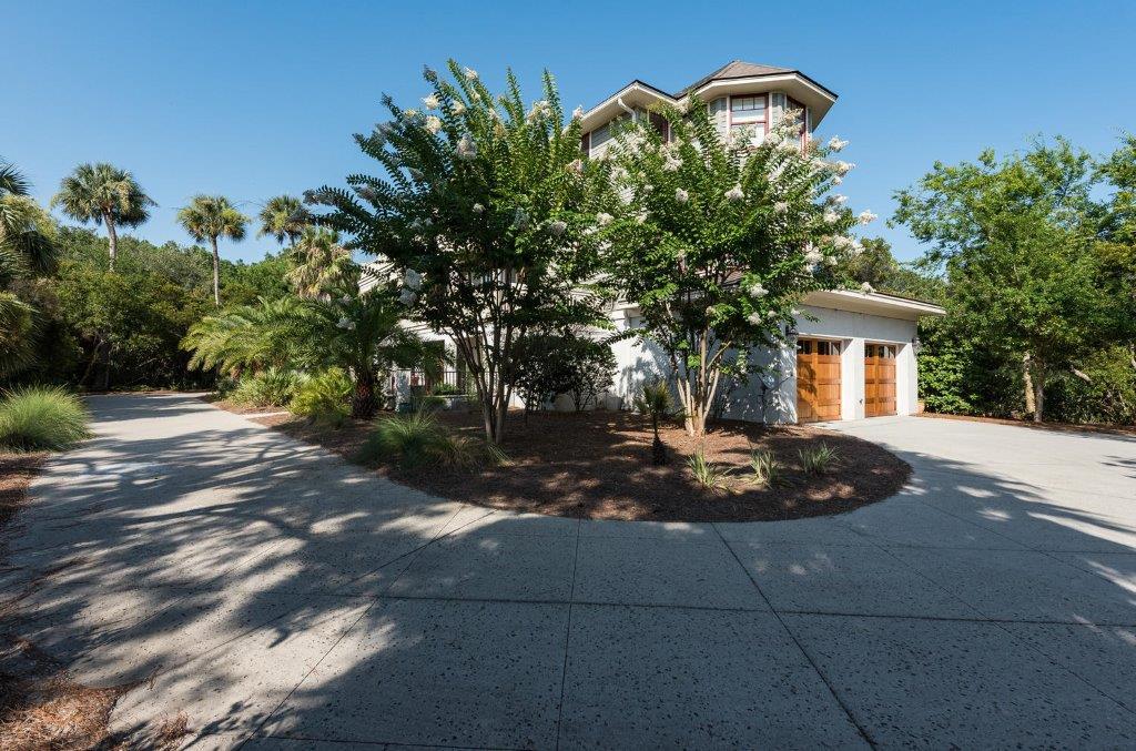 2704 Jenkins Point Road Seabrook Island, SC 29455 - Photo 4 of 53 2704 Jenkins Point Road-large-003-40-DKL